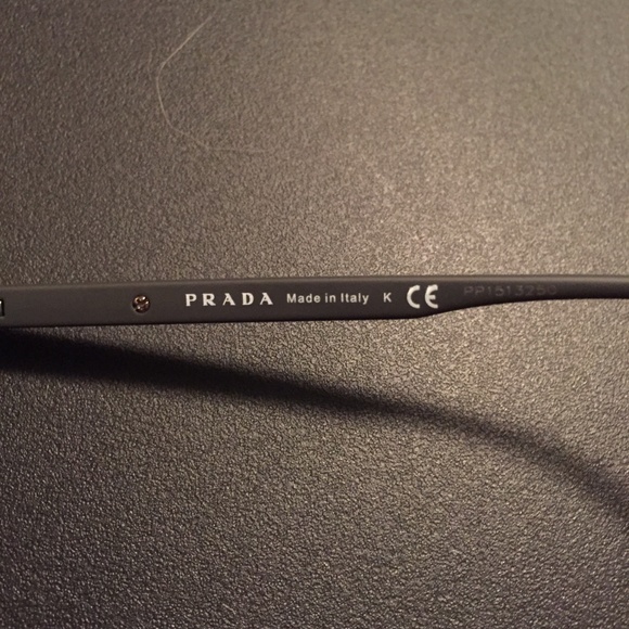 prada sunglasses/sport GREAT CONDITION - Picture 4 of 7